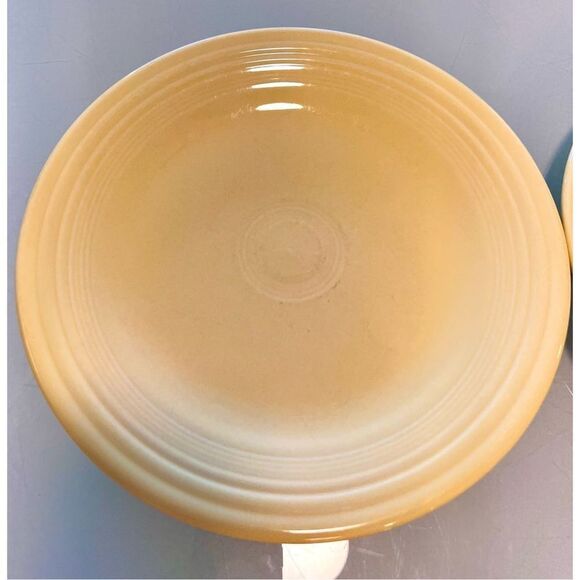 Vintage Fiesta By Homer Laughlin Yellow 10 1/2" Dinner Plate Set Of 2 - Picture 5 of 8